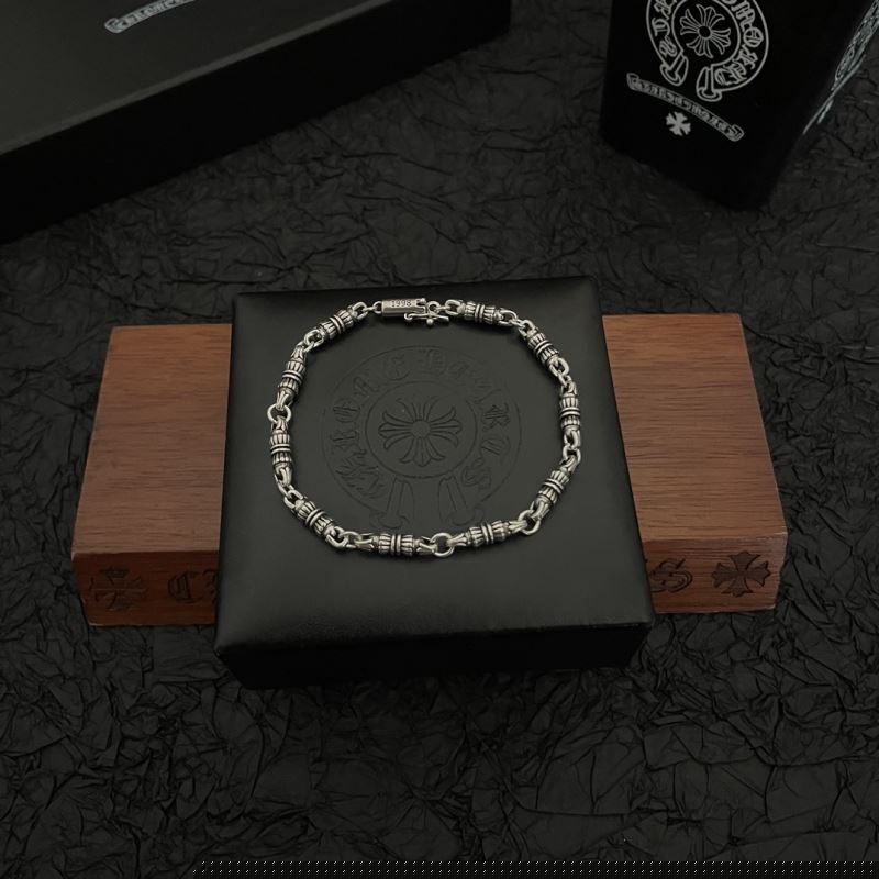 Ch**me He**ts bracelets